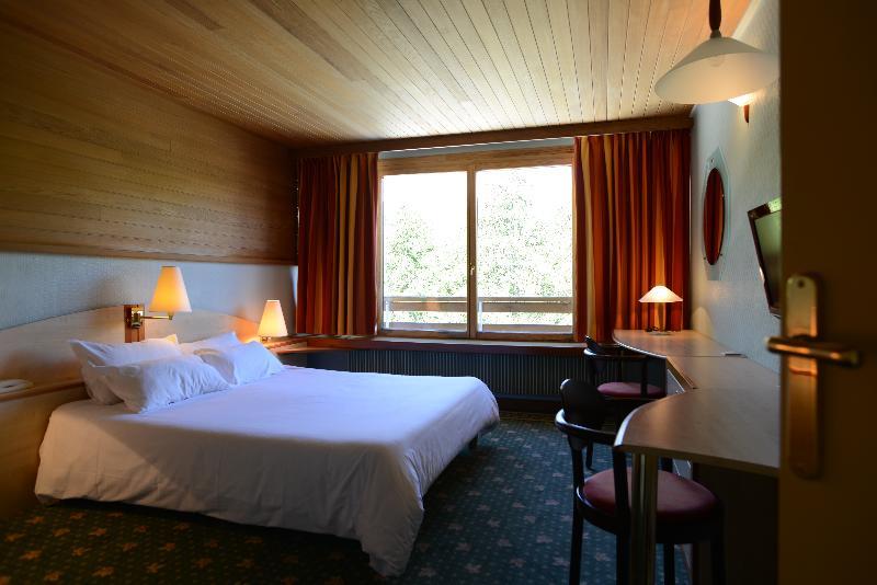Les Villages Club Du Soleil - Vars Vars  Extérieur photo
